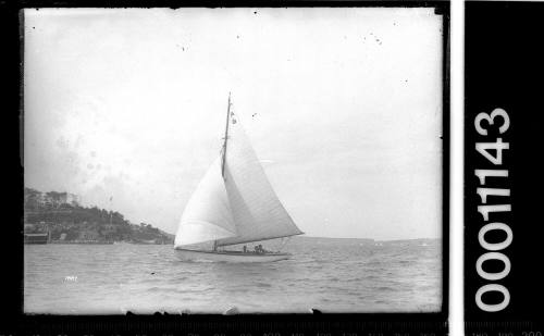 Bermudan-rigged SASC yacht A6, Sydney Harbour