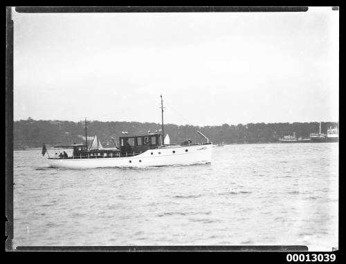 Motor launch OOMOOBAH underway near Athol Bight on Sydney Harbour