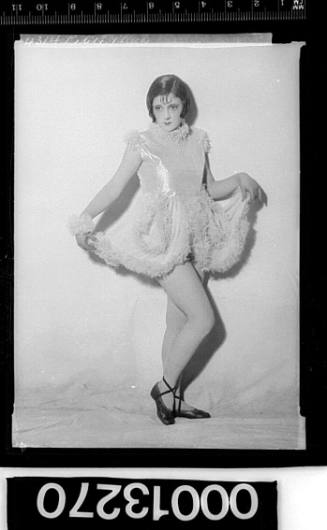 Cabaret artist Peggy Petite