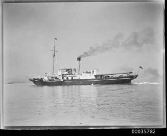 SS CAPTAIN COOK pilot steamer