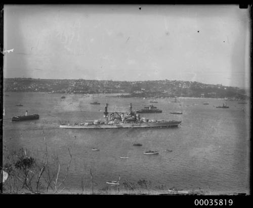 US Naval fleet arriving in Sydney Harbour.