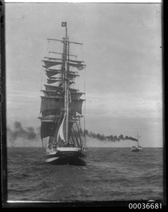 Barque MEDWAY and Sydney pilot steamer SS CAPTAIN COOK