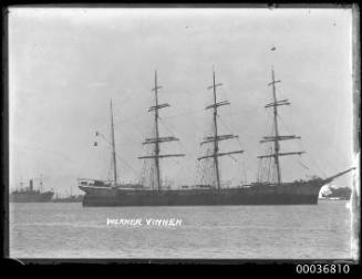 Image of  WERNER VINNEN in harbour.