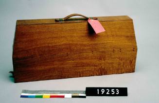 Wooden carry case for a scale clockwork model of the tug SYDNEY COVE