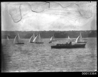 Untitled (sloop passing judges vessel)