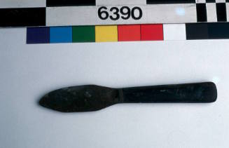 Putty knife used by boat builder James Lee