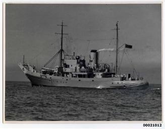 Naval vessel possibly the HMAS KANGAROO or HMAS KARANGI