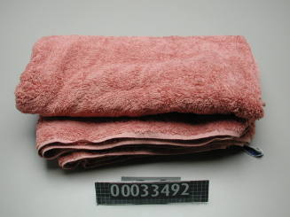 Bath towel from BLACKMORES FIRST LADY