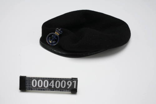 RAN Submarine Service beret issued to Shane McGuigan