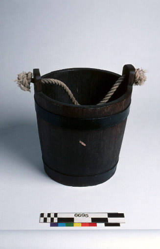 Reproduction American oak ships bucket with steel hoops and rope handle, TILBROOK 58