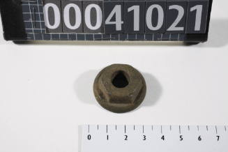 Metal screw nut