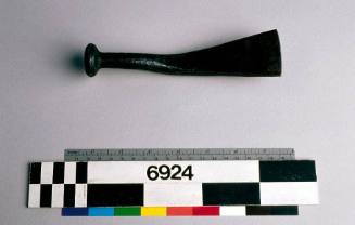 Caulking bent iron : shipwright tool