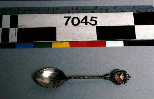 SS CANBERRA, P&O Line teaspoon.