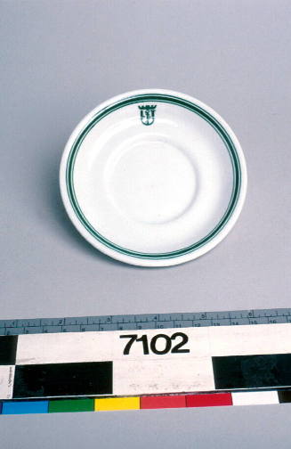 Lloyd Triestino saucer, green transfer design.