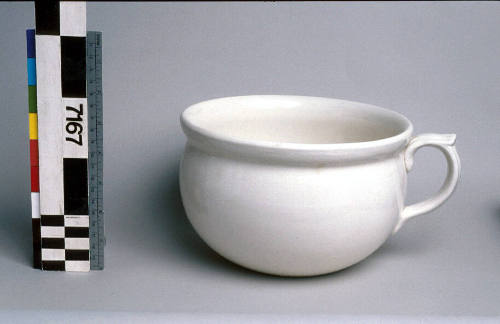 Stoneware chamber pot from the Adelaide Steamship Company.