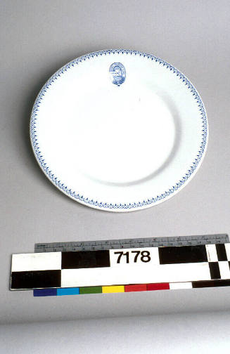 Dinner plate - Huddart Parker Line