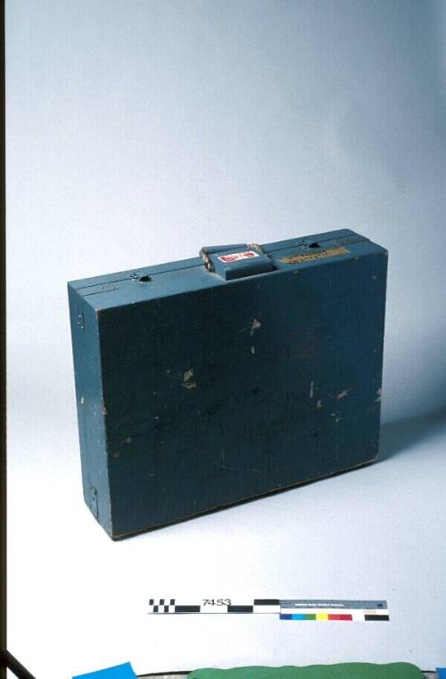 Schermuly Rocket Pistol Apparatus case from MOBIL AUSTRALIS.