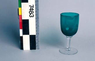 Dominian Line wine glass