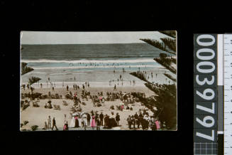 Swimmers and sunbathers at Manly beach