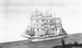 Four masted barque all set