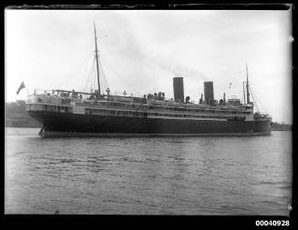 RMS NIAGARA leaving for Vancouver