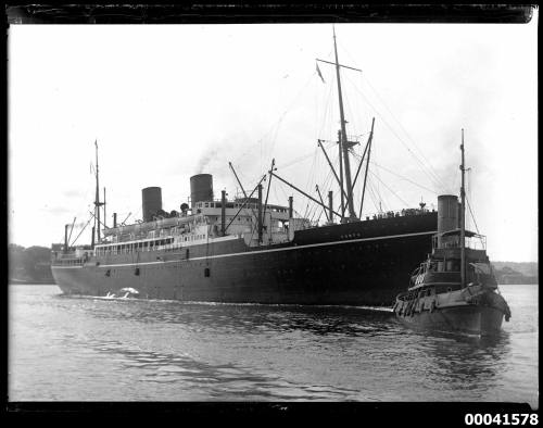 P&O RMS CORFU entering Circular Quay to berth at No 4 on Thursday 14 July 1932