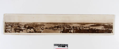 SYDNEY HARBOUR from Heights of North Sydney