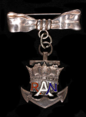 Royal Australian Navy sweetheart brooch