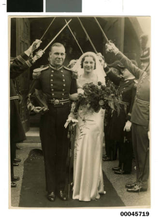 Enid Harding and Lieut Leonard N Dine, RAN, wedding photograph