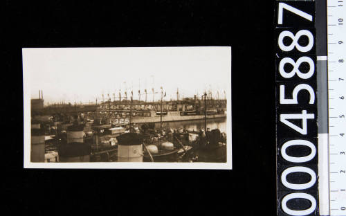 United States Pacific Fleet berthed at Victoria Dock, Melbourne