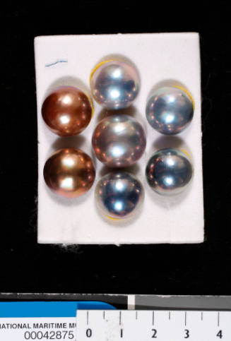 Seven cultured half pearls (or mabe pearls) with shell bases