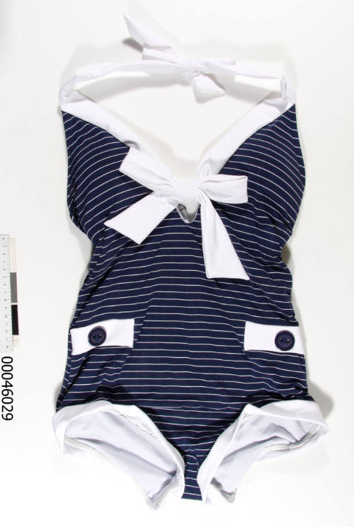 Jets boyleg catbow one piece swimsuit