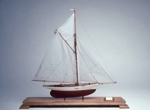 AKARANA ship model