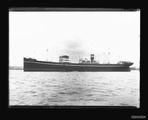 THERMOPYLAE of Tonsberg anchored off Cremorne Point on Wednesday 4 February 1931