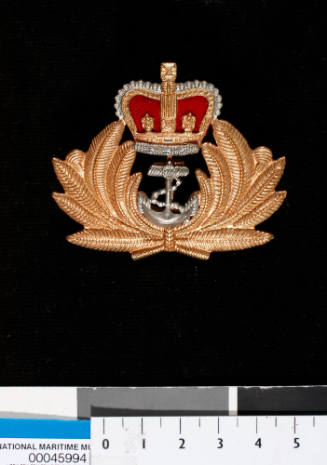 Royal Australian Navy officer's cap badge
