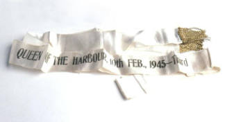 'Queen of the Harbour' race prize sash