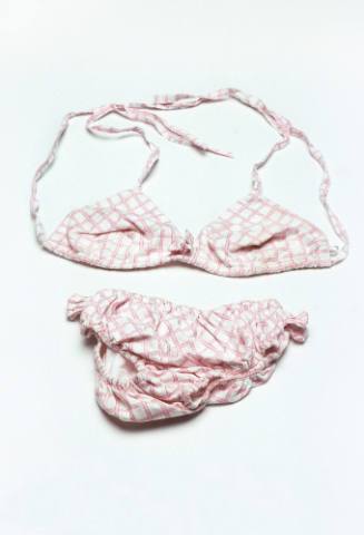 Women's pink and white lattice print bikini