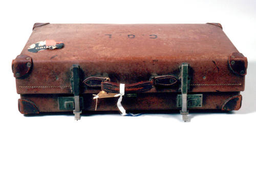 Suitcase: Dr Mary Langdon, first class, SS ORONSAY, cabin 401