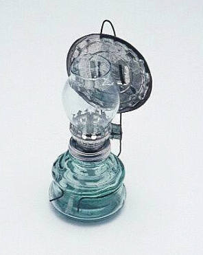 Kerosene lamp, similar to those used on TU DO