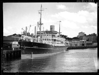 SS CHANGTE at north east Circular Quay in Sydney