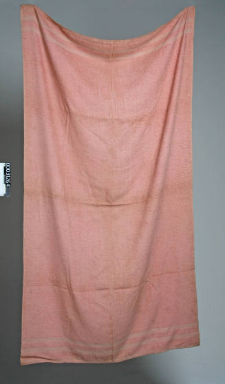 Pink terry towelling blanket similar to those used on TU DO