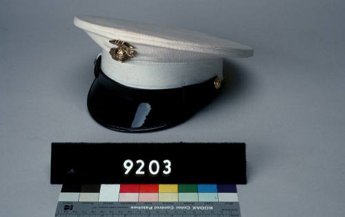 US Marine Corps peaked cap : uniform of Sergeant Elmer R. Bunting