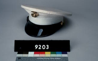 US Marine Corps peaked cap : uniform of Sergeant Elmer R. Bunting