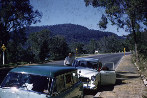 Cars parked on a roadside near the Hawkesbury slide