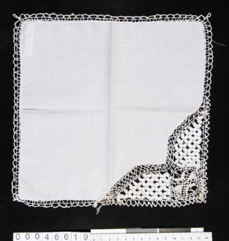 Handmade Maltese bobbin lace handkerchief