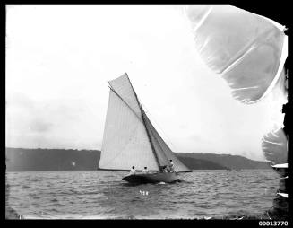 Stern and starboard side of a skiff on Sydney Harbour