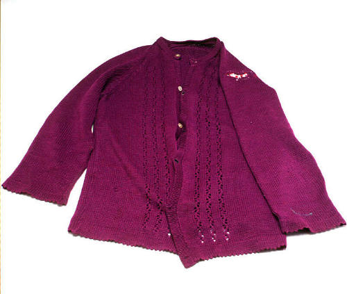 Cardigan worn on the HONG HAI voyage