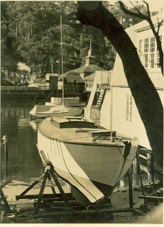 An image by Peter Luke of Wayfarer c1943 at Mulgannon's boatshed Mosman Bay, construction being…