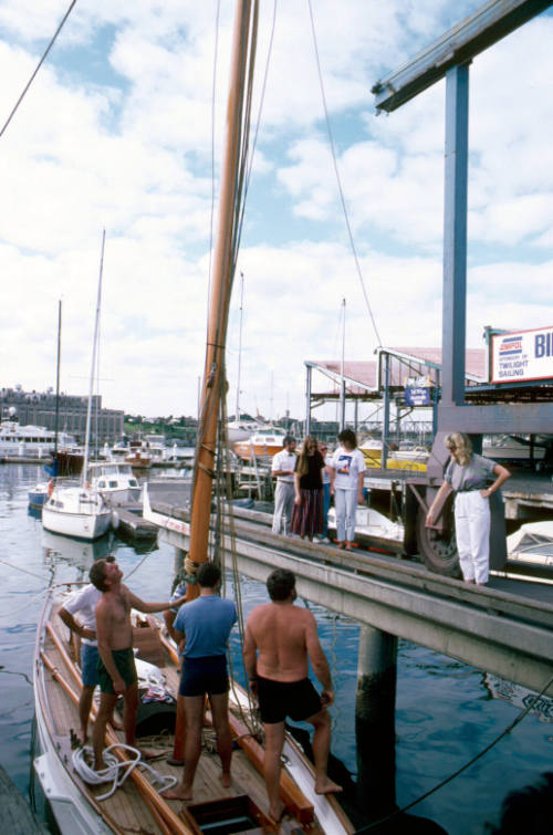 Mast from the AKARANA