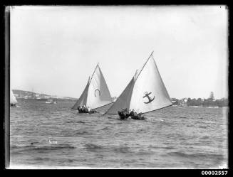 18-footers YENDYS and PASTIME racing on Sydney Harbour
